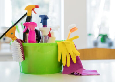 Ezek a házi praktikák kenterbe verik a drága vegyszereket, 10 hely a lakásban, ahol elég két alapanyag