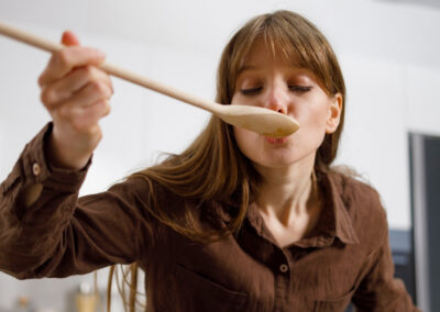 Sosem ette még a magyarok kedvencét, de amit az ételről mondott, arra mindenki felkapta a fejét