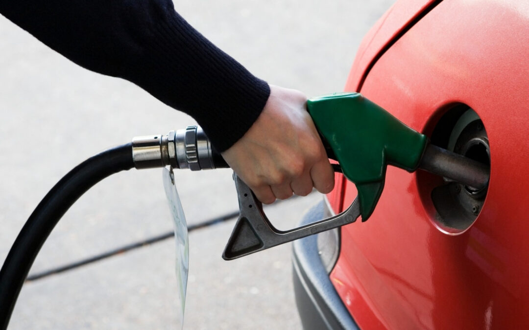 Brutális drágulás jön, elszabadulnak az üzemanyagárak a Mol kútjain